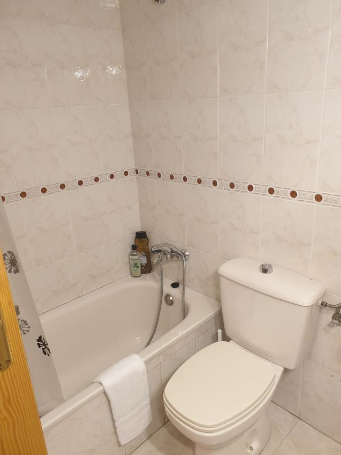 Appartamento Cá Güilu Oviedo Esterno foto