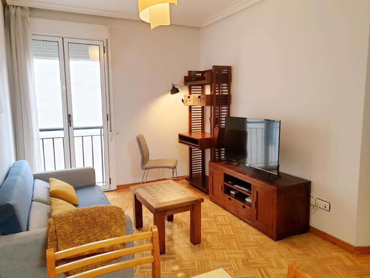 Appartamento Cá Güilu Oviedo Esterno foto