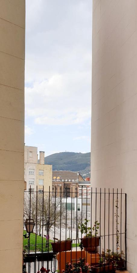 Appartamento Cá Güilu Oviedo Esterno foto
